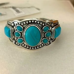 Turquoise and silver bracelet nwot